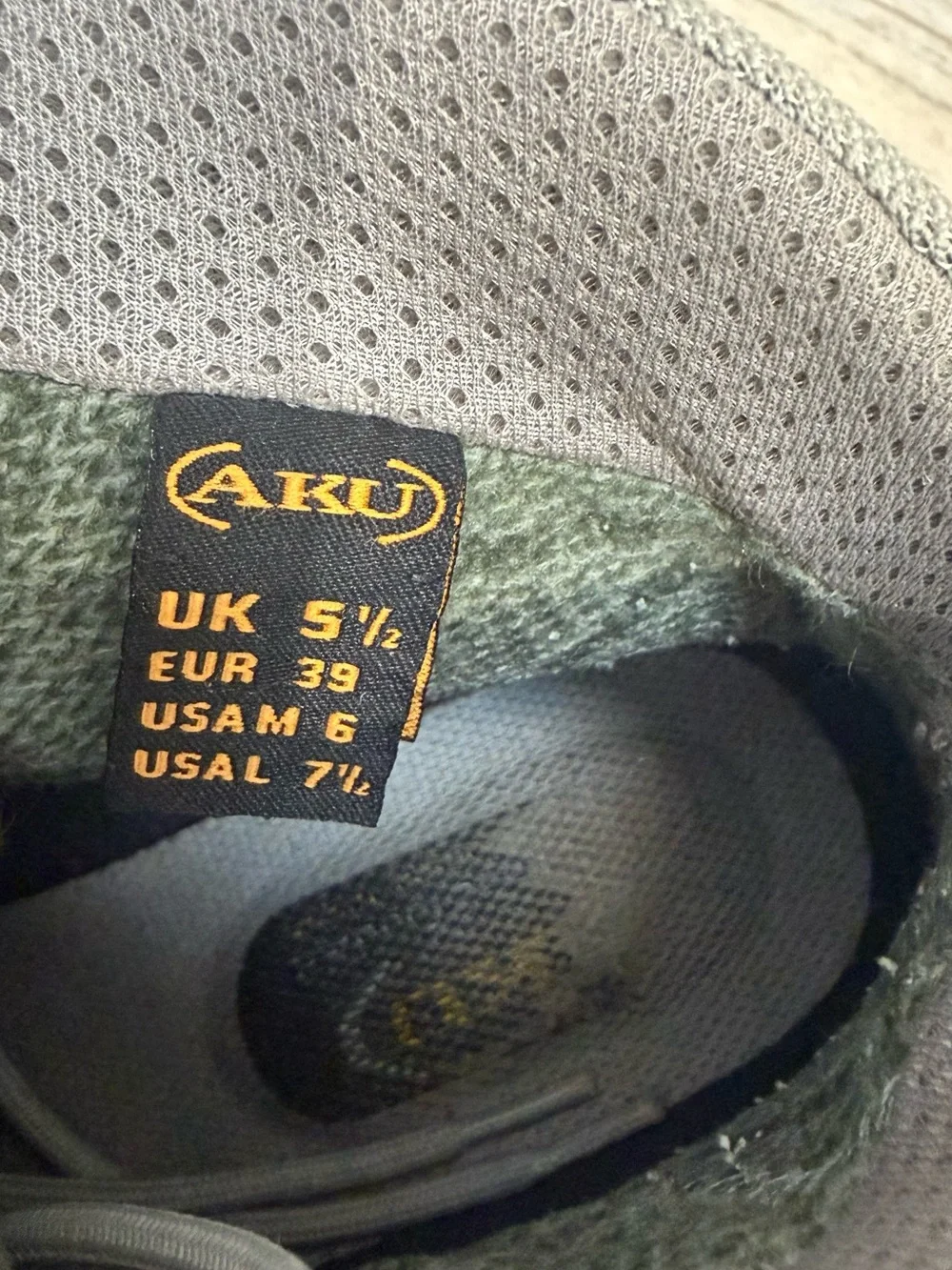 Women’s AKU Gortex waterproof Hiking Boots size 7.5 - Picture 7 of 8